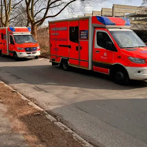 Unwohlsein und atemprobleme – Großalarm an Gynasium in Othmarschen – mehrere Schüler betreut
