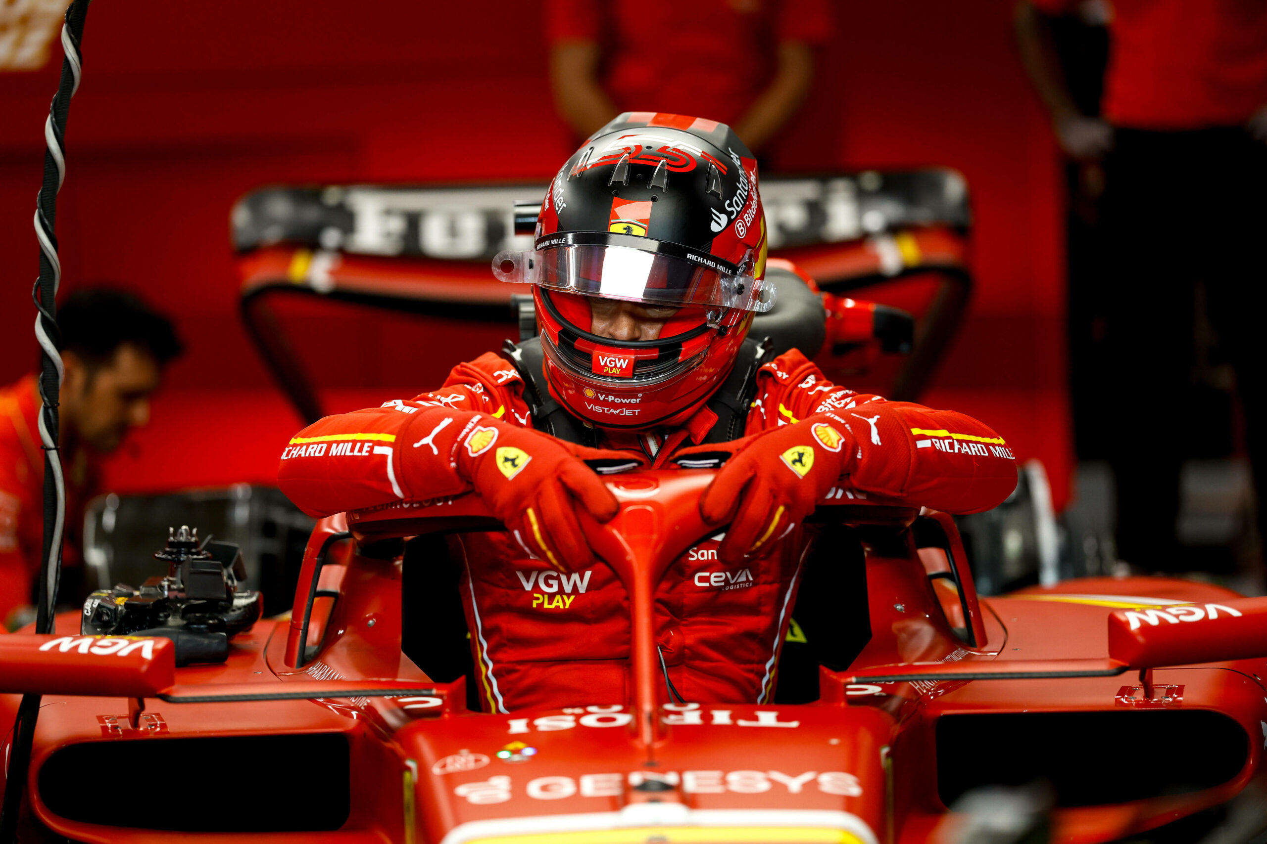 Ferrari-Pilot Carlos Sainz in Saudi-Arabien