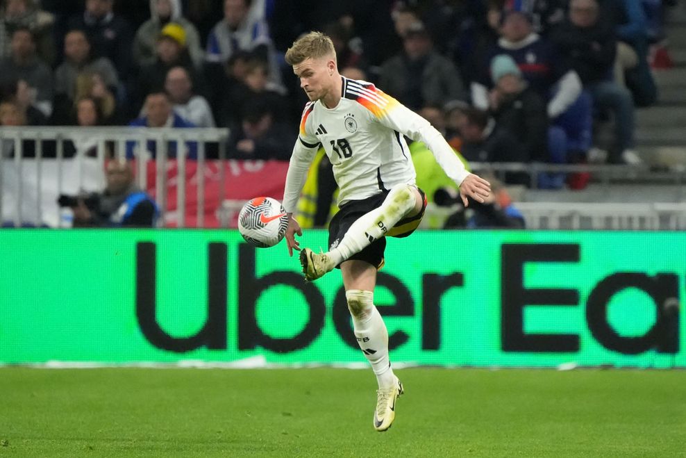 Stuttgart-Verteidiger Maximilian Mittelstädt stand in der deutschen Startelf.