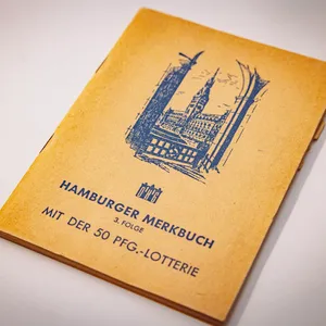 Das „Hamburger Merkbuch“ erschien ab 1948  in einer Auflage von rund 60.000 Stück.