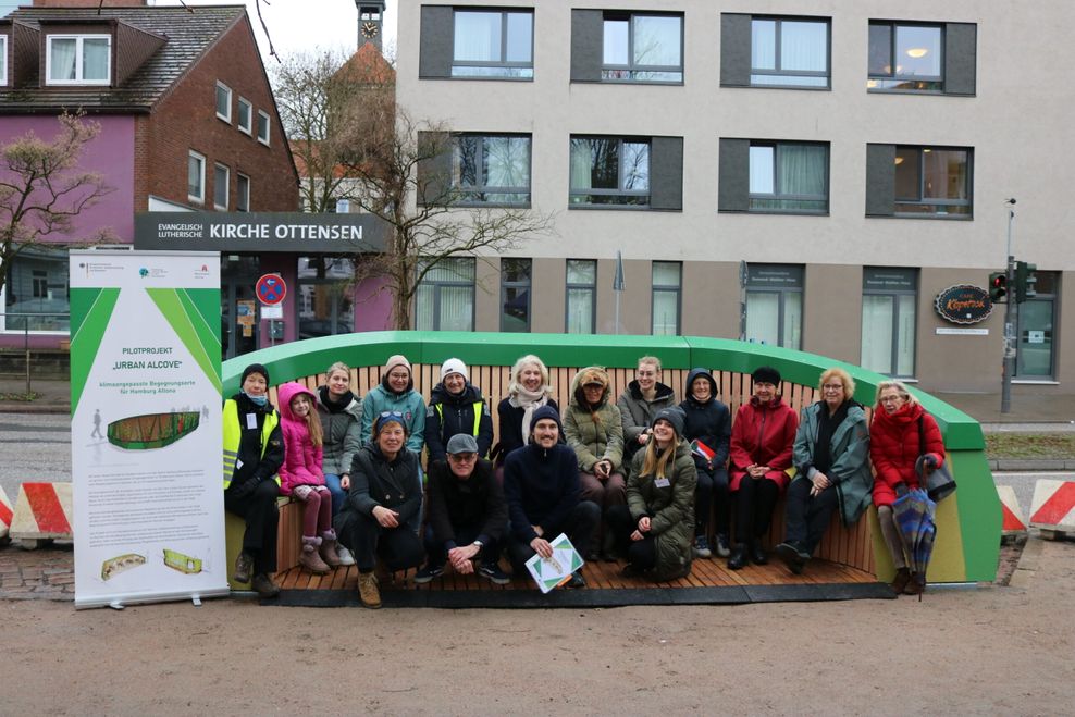 Riesenbank statt Parkplätze – der Trumm von Ottensen