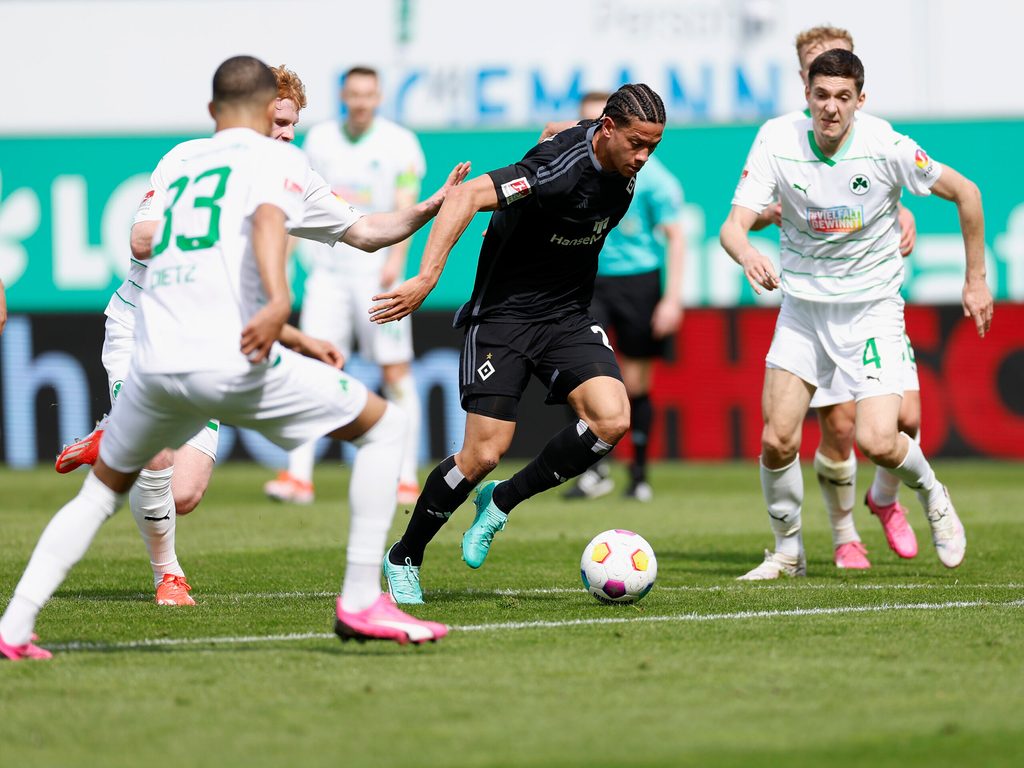 „Heute nicht“: Tiefschlag in Fürth hinterlässt beim HSV auch Sprachlosigkeit