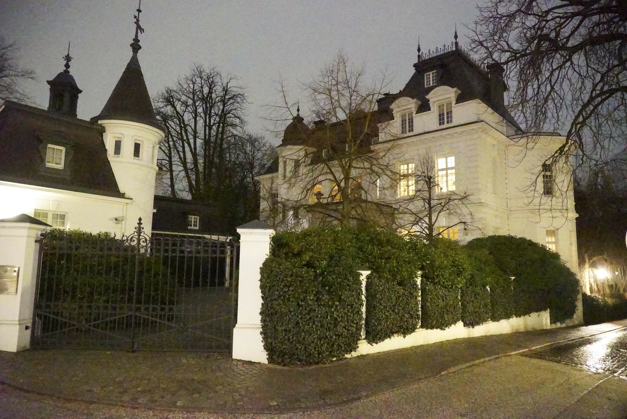 Außenansicht der Villa von Jil Sander in Hamburg