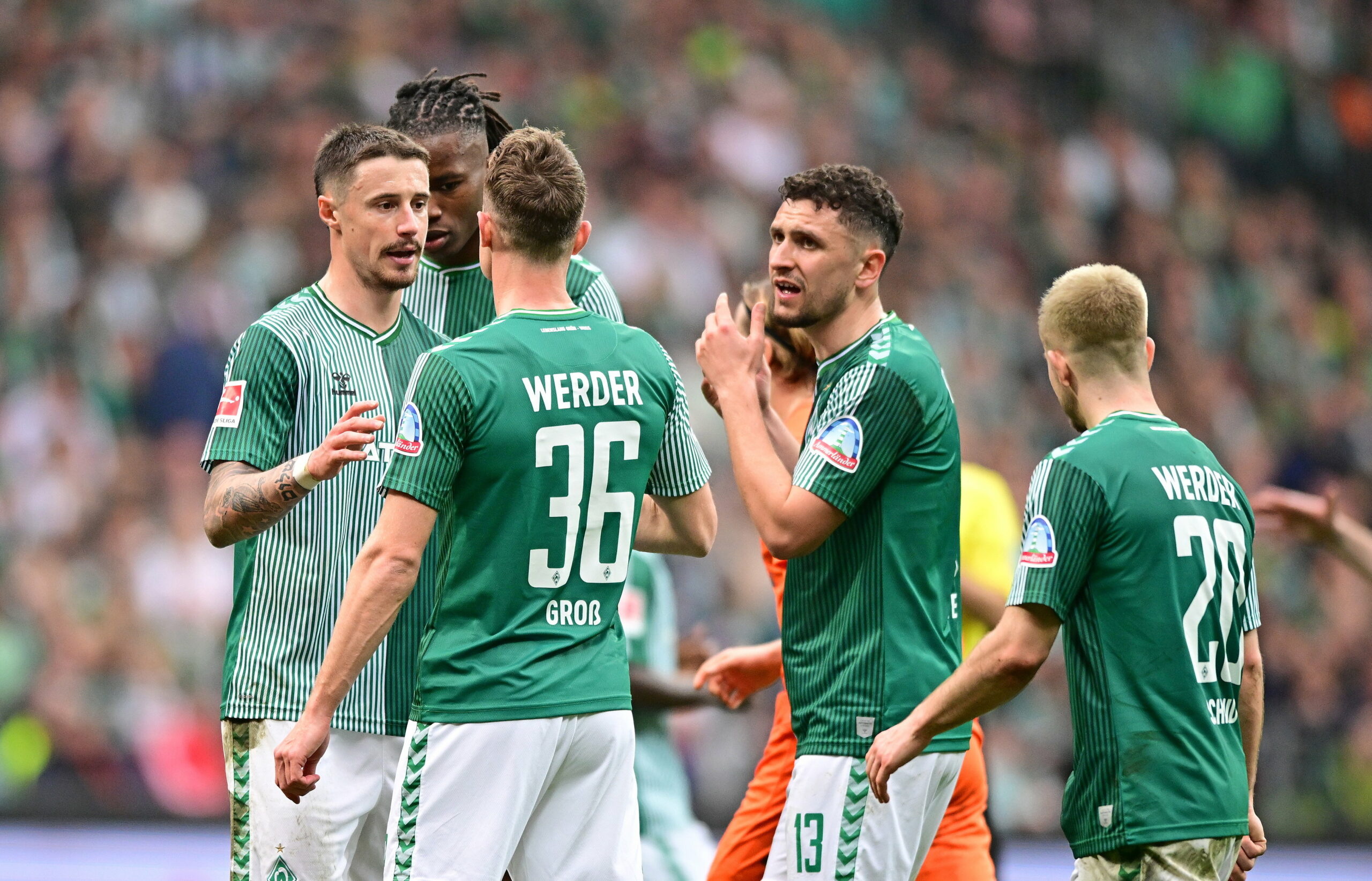 Marco Friedl knöpfte sich nach der Heimpleite gegen Wolfsburg seine Teamkollegen vor.