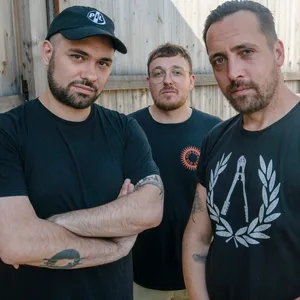 Die Rapper der Antilopen Gang (l-r) Koljah, Panik Panzer und Danger Dan