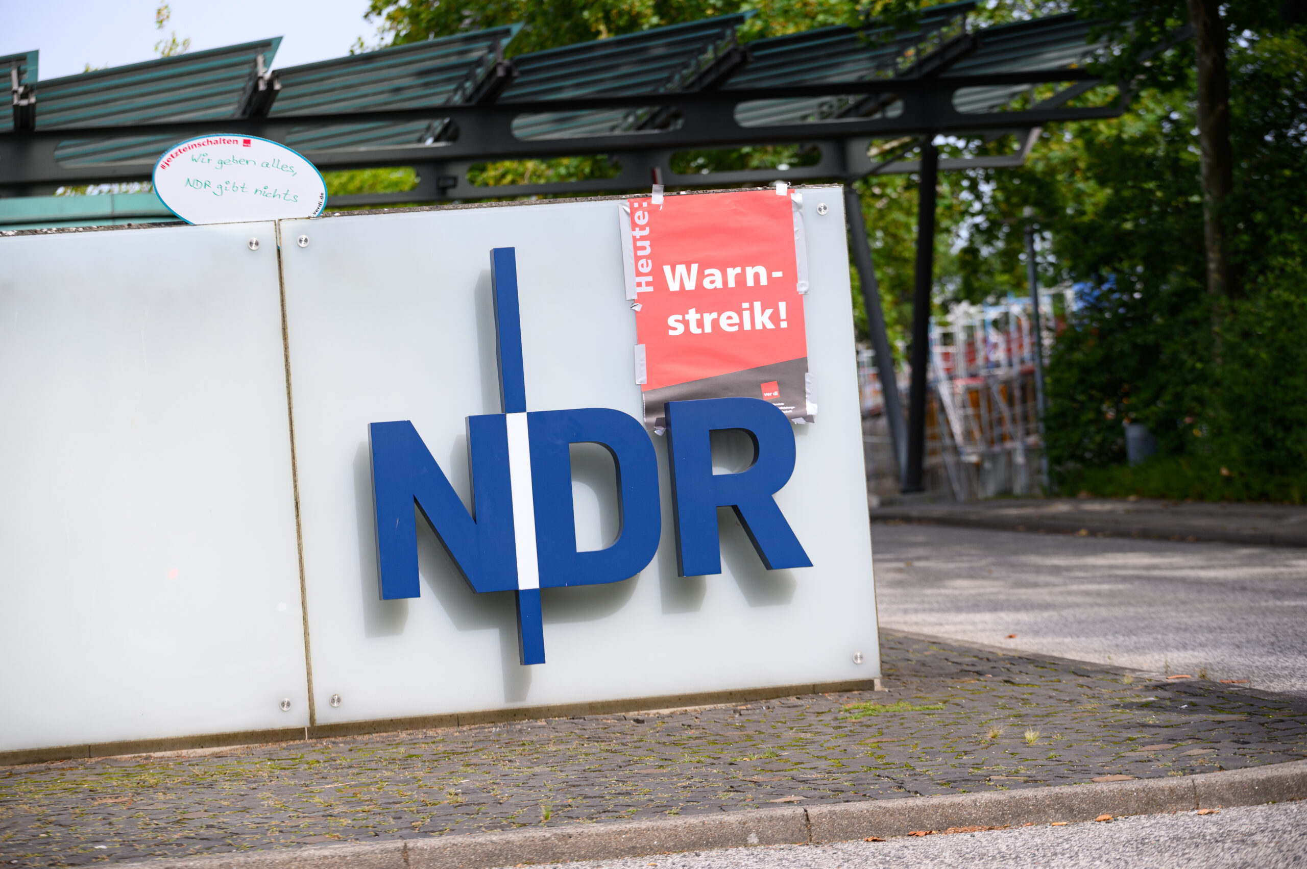 Erneut gab es einen Warnstreik beim NDR in Lokstedt (Archivbild).