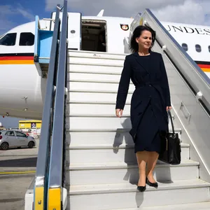 Außenministerin Annalena Baerbock ist überraschend nach Israel aufgebrochen (Archivbild).