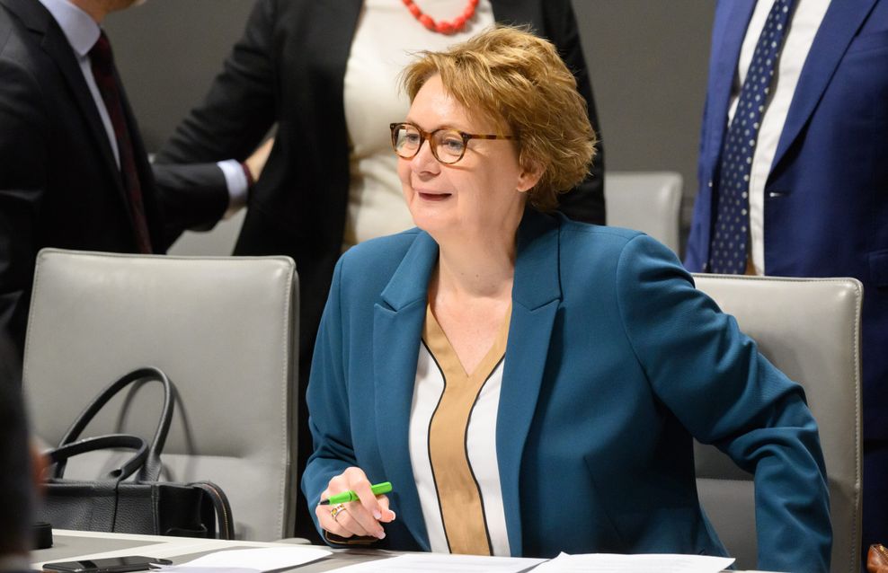 Niedersachsens Innenministerin Daniela Behrens im Landtag in Niedersachsen