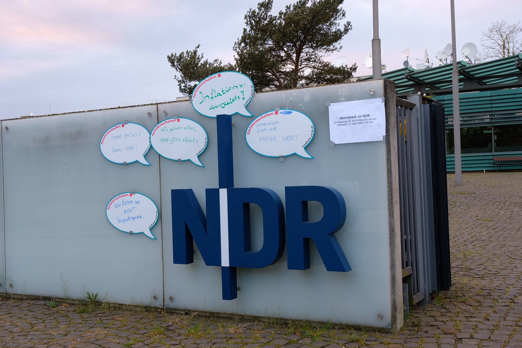 Verdi hat die Mitarbeiter des NDR erneut zu einem Warnstreik aufgerufen.