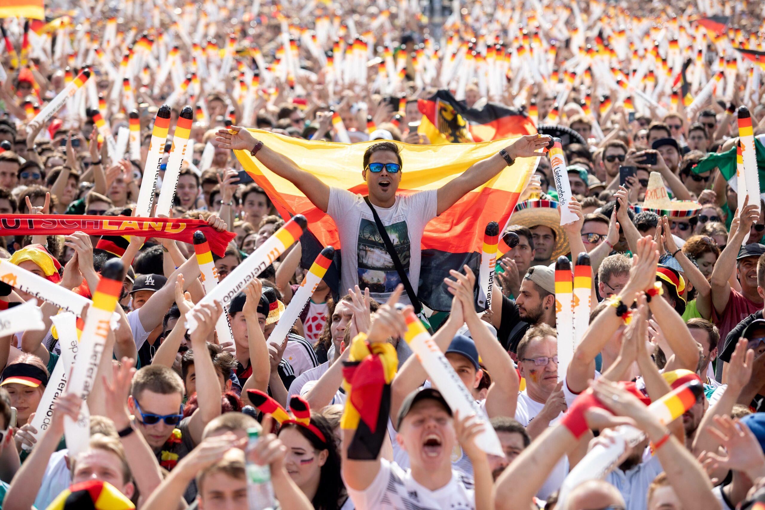 Die Fanmeile in Berlin wie hier bei der WM 2018 sorgt für Ärger.