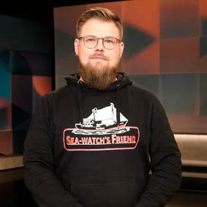 Der Sprecher Thomas Kessen von der Fan-Organisation „unsere Kurve“ in der Talkshow „hart aber fair“