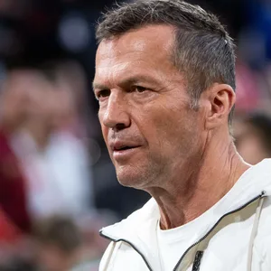 Lothar Matthäus bei seinem Job als TV-Experte.