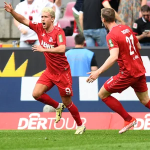 Luca Waldschmidt bejubelt sein Siegtor gegen Bochum