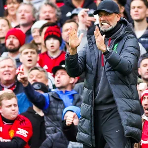 Jürgen Klopp gibt an der Seitenlinie gewohnt alles.