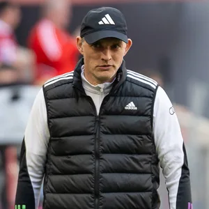 Bayern-Trainer Thomas Tuchel beim Spiel gegen den FC Köln