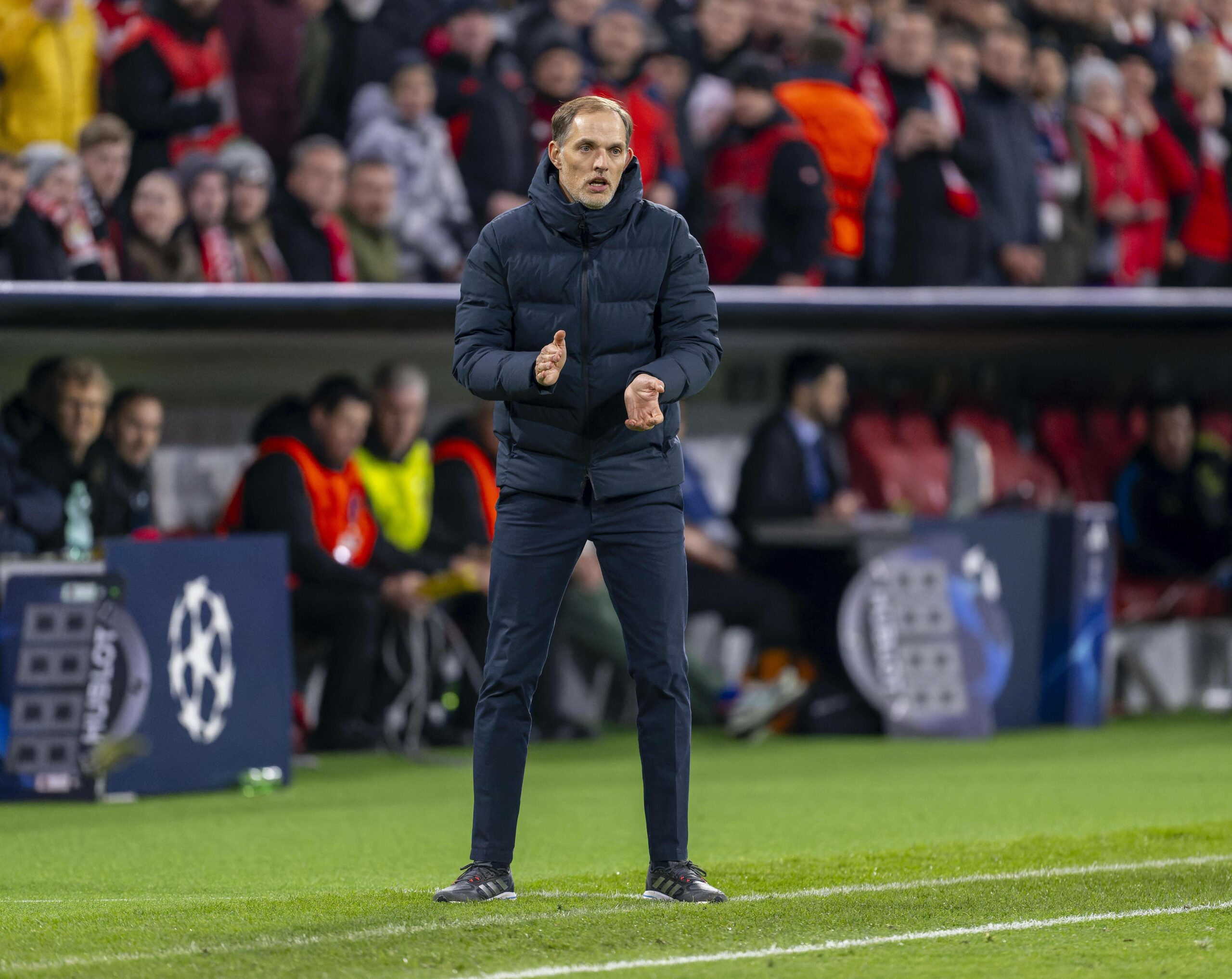 Thomas Tuchel an der Seitenlinie beim Spiel gegen Arsenal