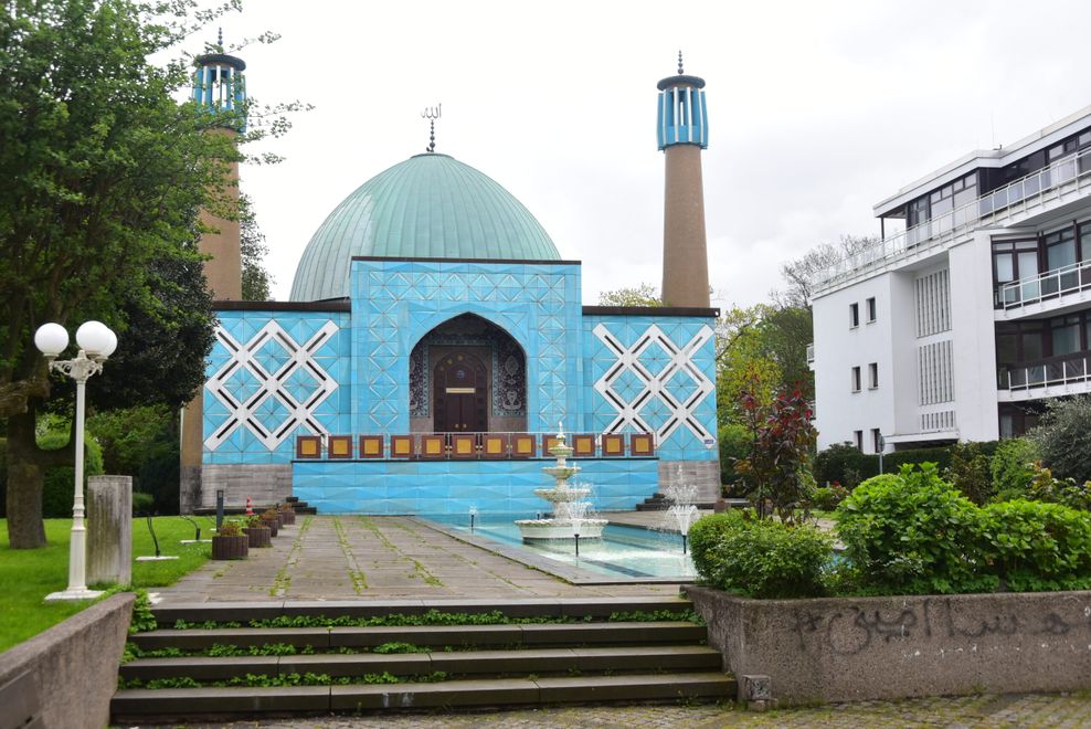 Ziel ist es, die ganze Welt zu islamisieren: Das Netzwerk der Mullahs in Hamburg