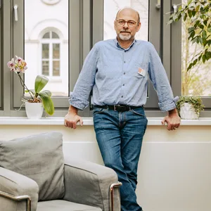 Daniel LeBel (55) ist seit 2005 ehrenamtlicher Sterbebegleiter im Hamburger Hospiz „Leuchtfeuer“.