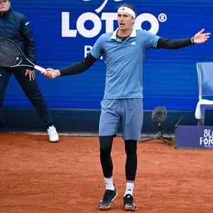 Alexander Zverev hadert mit der Schiedsrichter-Leistung