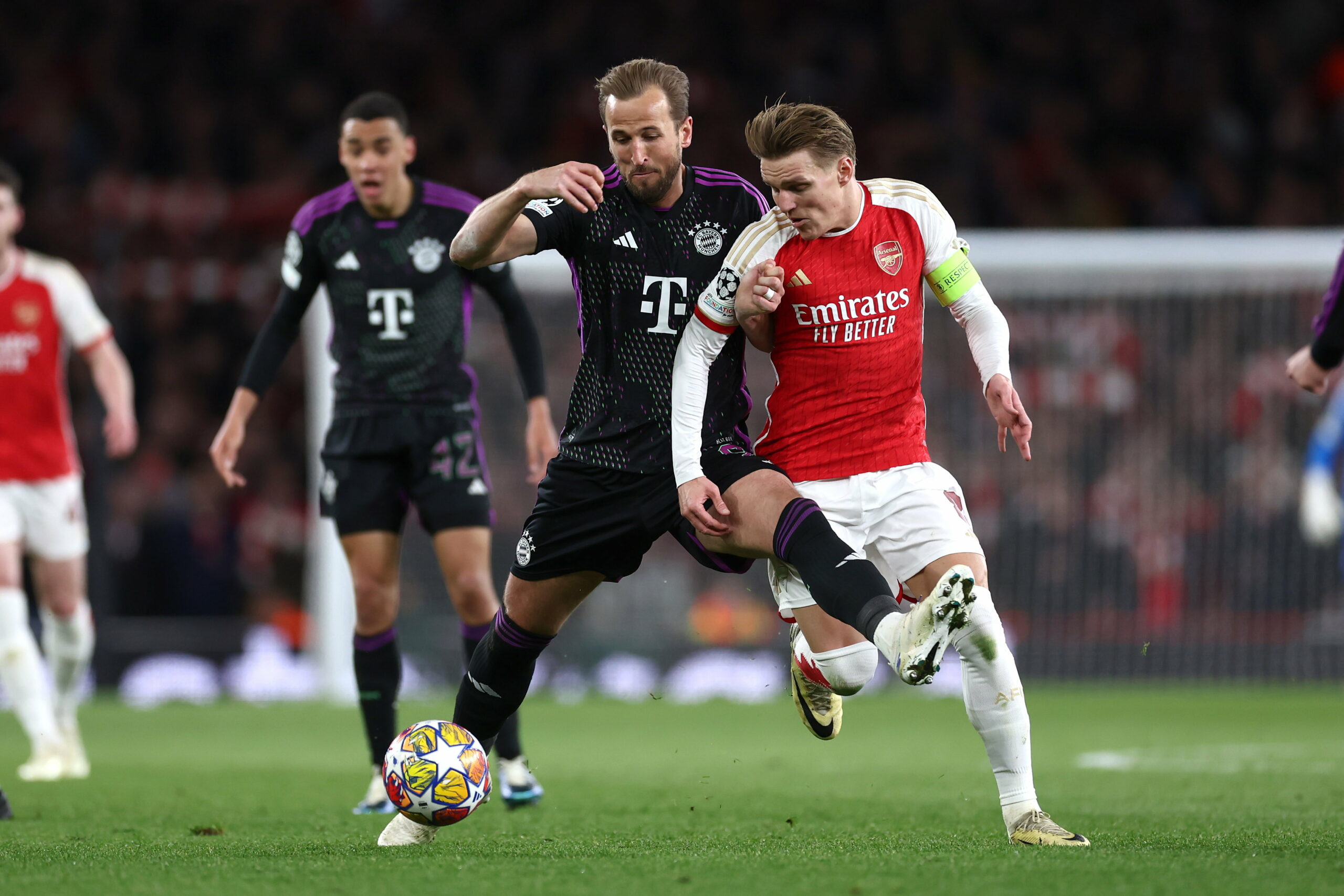 Hinspiel gegen Arsenals Martin Ödegaard