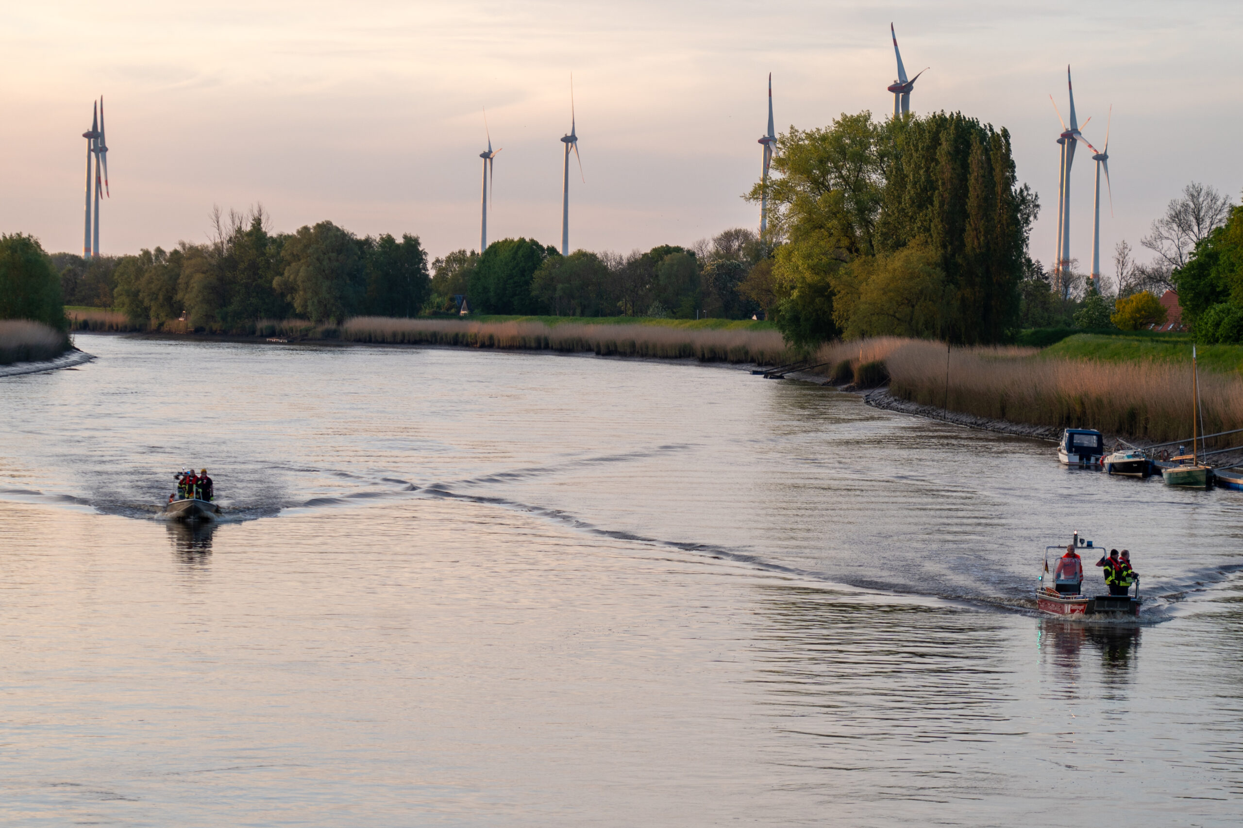 Boote suchen nach Arian (6)