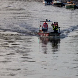 Boote suchen nach Arian (6)