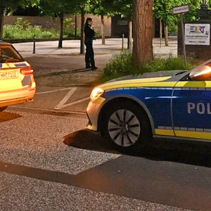 Ein Alarm in der Friedrich-Ebert-Halle in Hamburg-Heimfeld brachte zahlreiche Anwohner um den Schlaf.