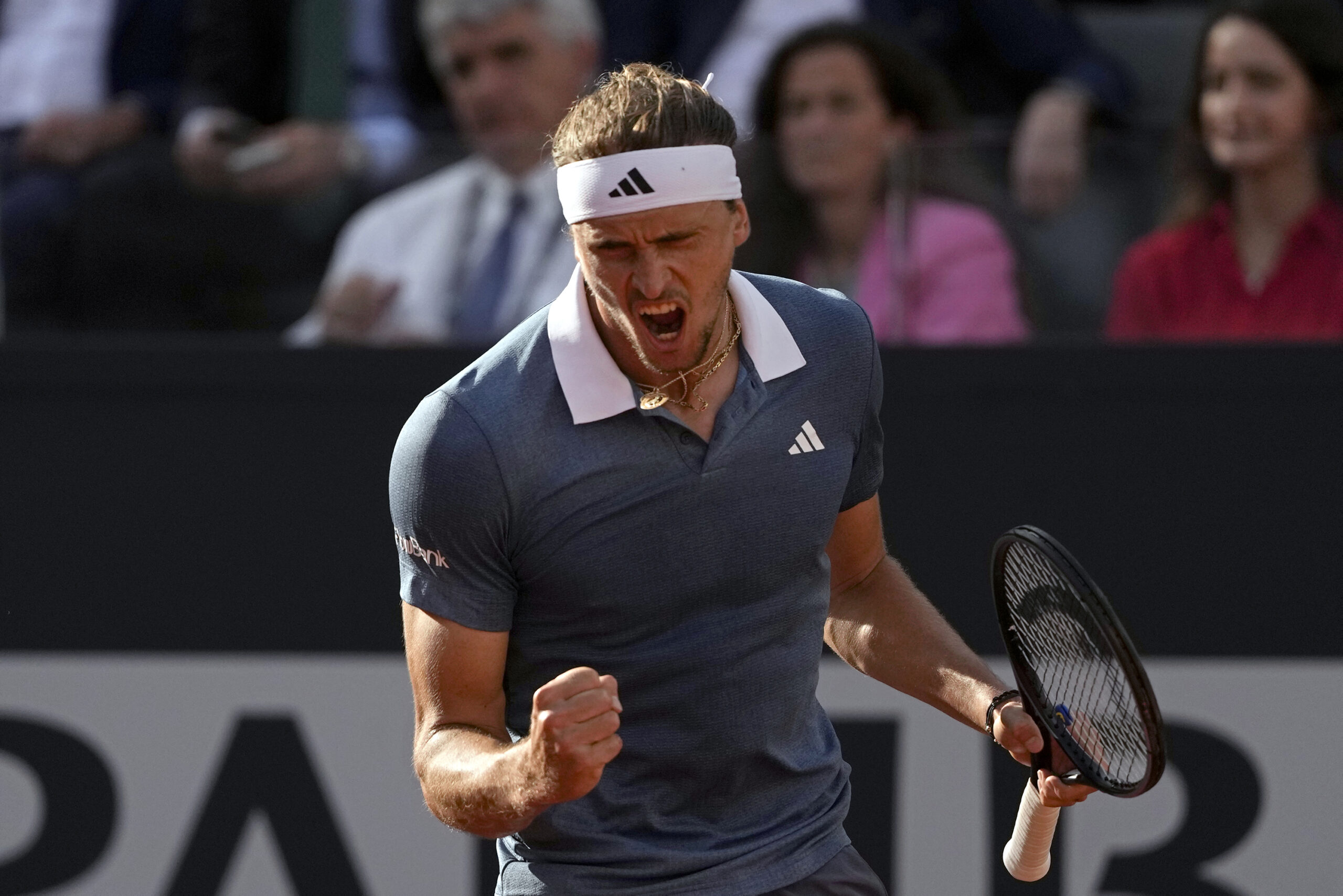 Alexander Zverev jubelt in Rom