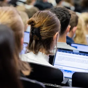 Studenten in Hörsaal
