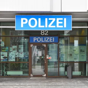 Polizeikommissariat am Steindamm