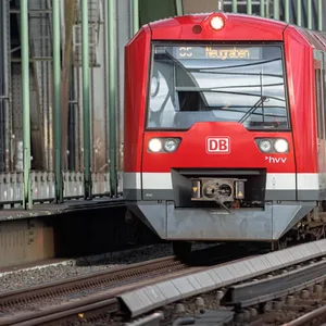 S 5 nach Neugraben