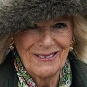 Königin Camilla mit Pelzmütze – dieses Exemplar hat die Frau von Charles III. aber schon seit mehreren Jahren.