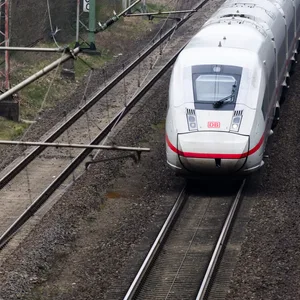 Ein ICE der Deutschen Bahn (Symbolbild)