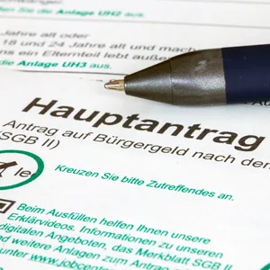 Nahaufnahme vom Bürgergeld-Formular der Bundesagentur für Arbeit