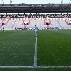 Die Partie fand als Geisterspiel am Millerntor statt.
