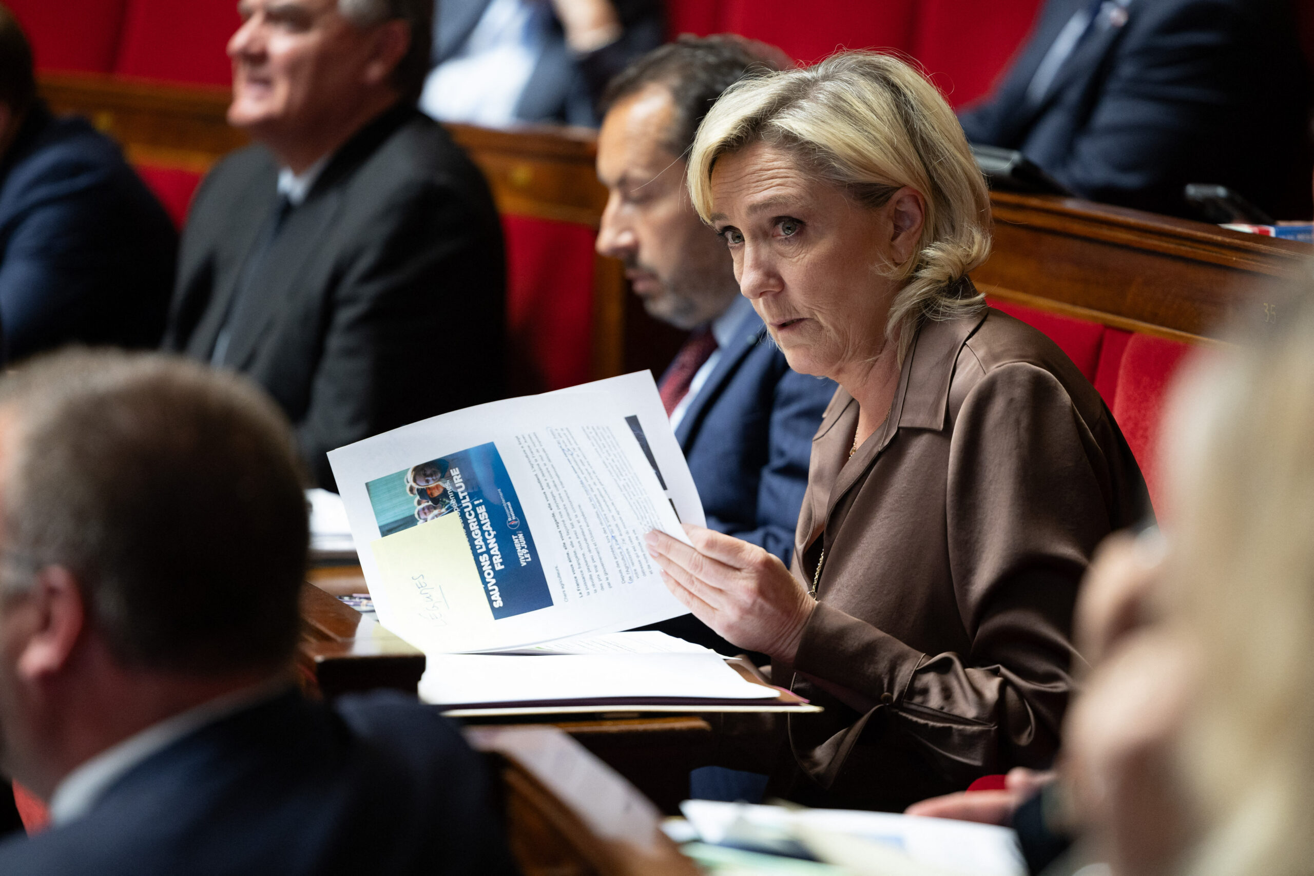 Frankreichs Rechte um Marine Le Pen wollen nicht mehr mit der AfD in einer Fraktion im EU-Parlament sitzen.