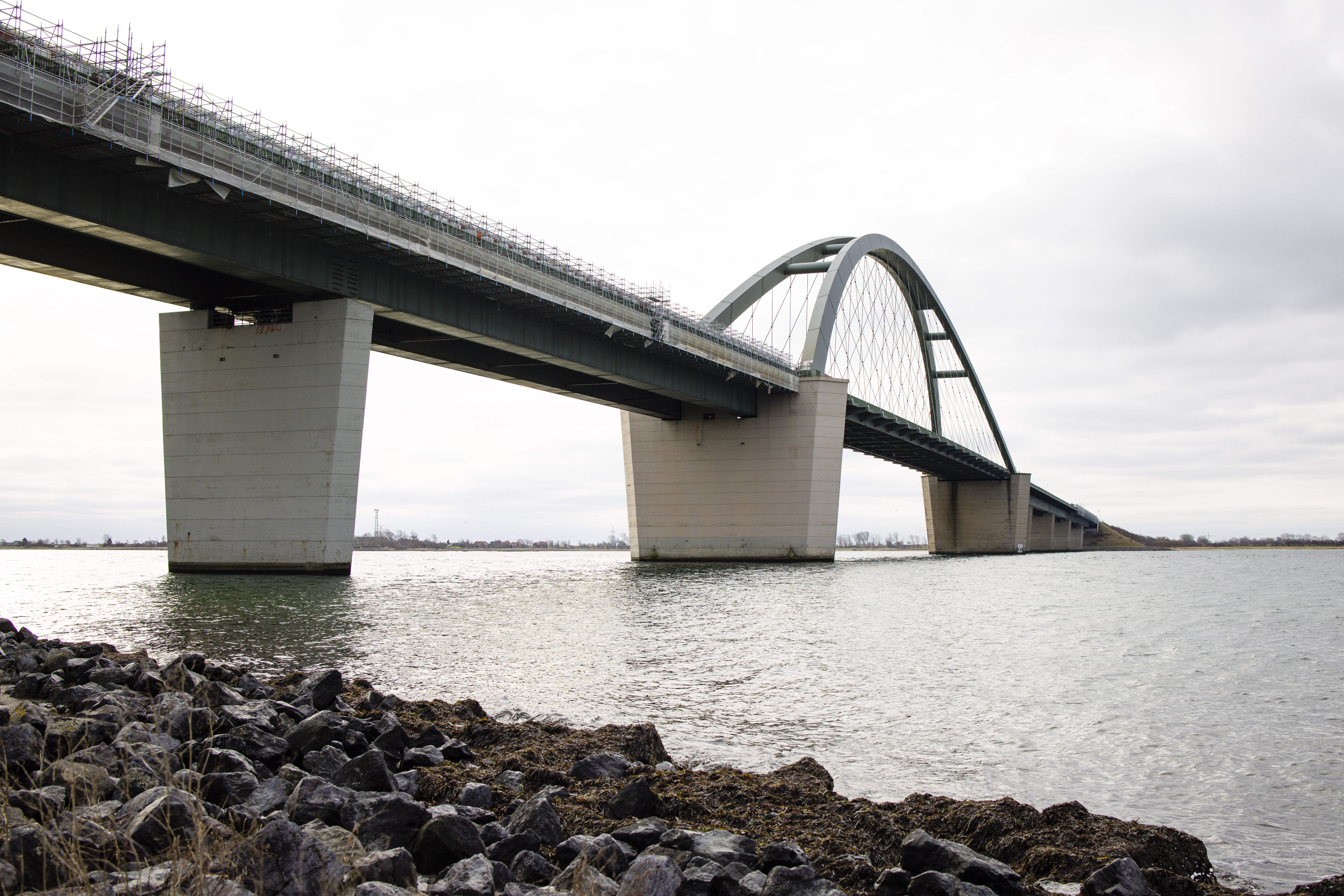 Wartungsarbeiten an der Fehmarnsundbrücke