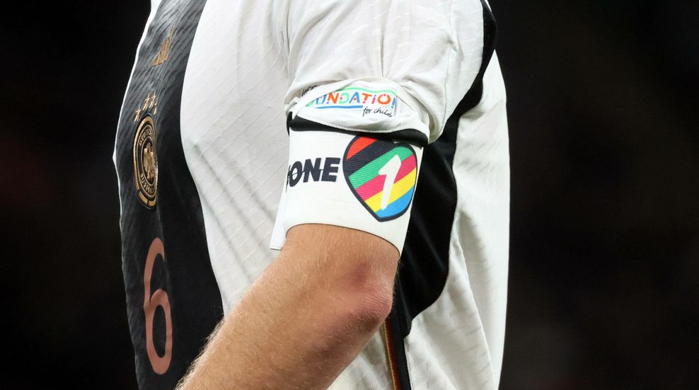 Die deutsche „One Love“- Binde