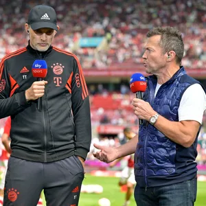Lothar Matthäus spricht mit Thomas Tuchel