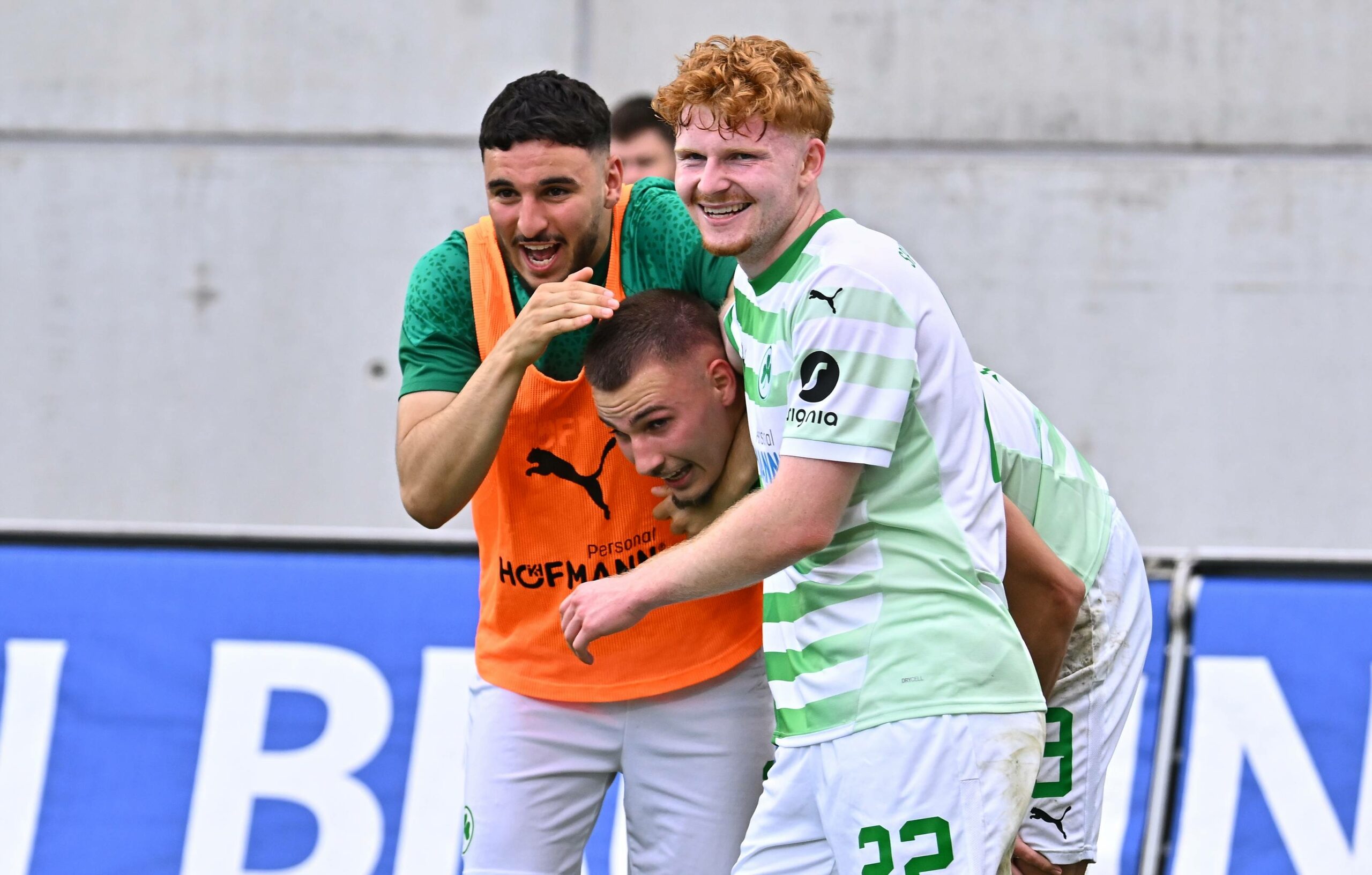 Robert Wagner bejubelt ein Tor von Fürth