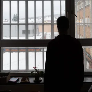 Inhaftierter im Gefängnis (Symbolbild).