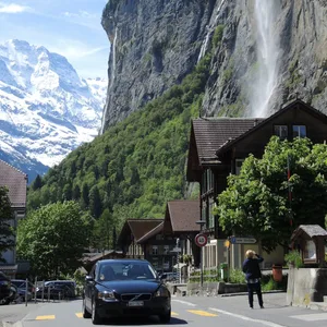 Wasserfall Staubbachfall in Lauterbrunnen