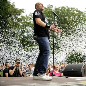 Lotto King Karl auf der Freilichtbühne im Stadtpark (Archivbild).