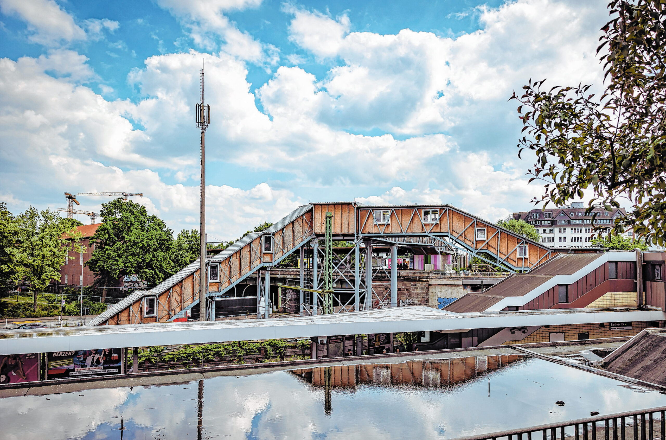 Bahnhof Berliner Tor von außen