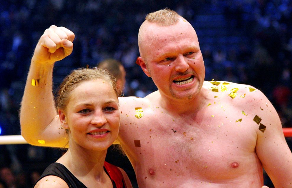 Regina Halmich und Stefan Raab bei ihrem bislang letzten Kampf 2007.