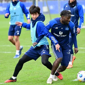 Masaya Okugawa, und Stephan Ambrosius gehören zu den Profis, die den HSV in diesem Sommer verlassen.