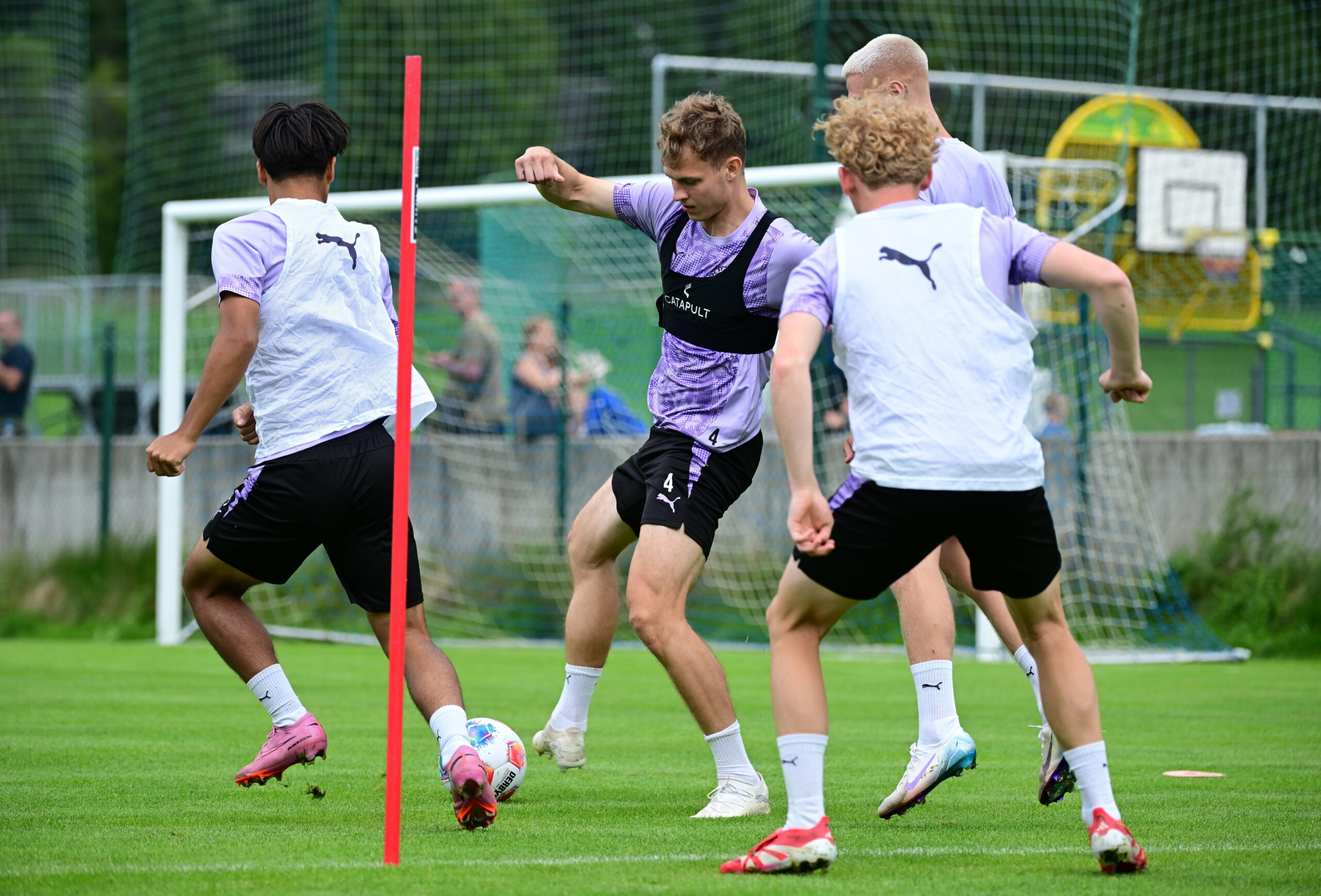 Nick Schmidt und David Nemeth beim St. Pauli-Training