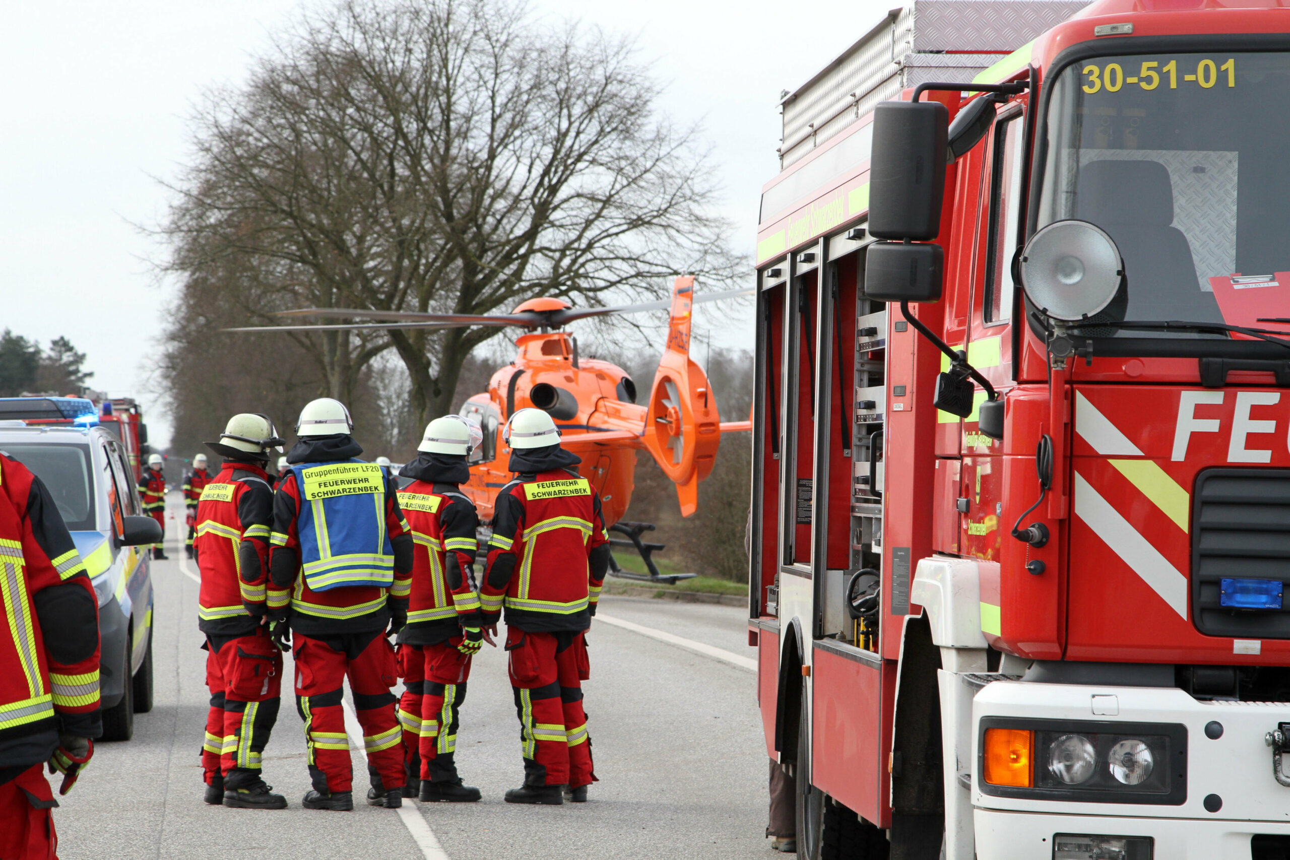 Fünf zum Teil Schwerverletzte bei Unfall in Ahrensbök – Rettungshunschrauber im Einsatz