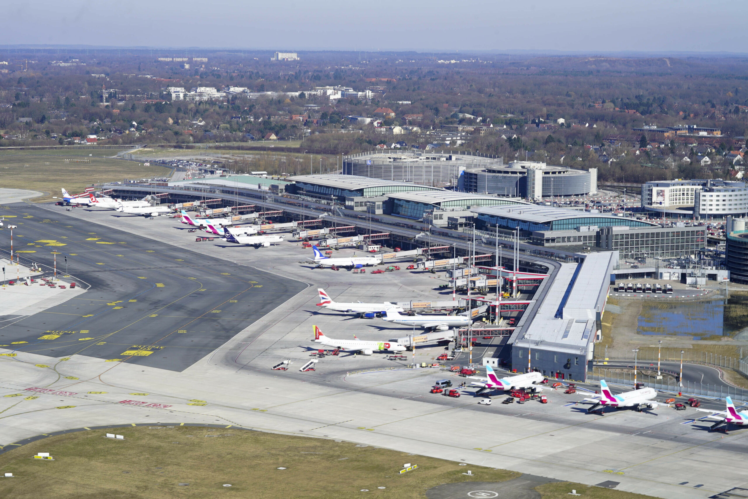 Der Flughafen Hamburg: Hier landet am Dienstag die türkische Nationalmannschaft – gestartet war das Team in Hannover.