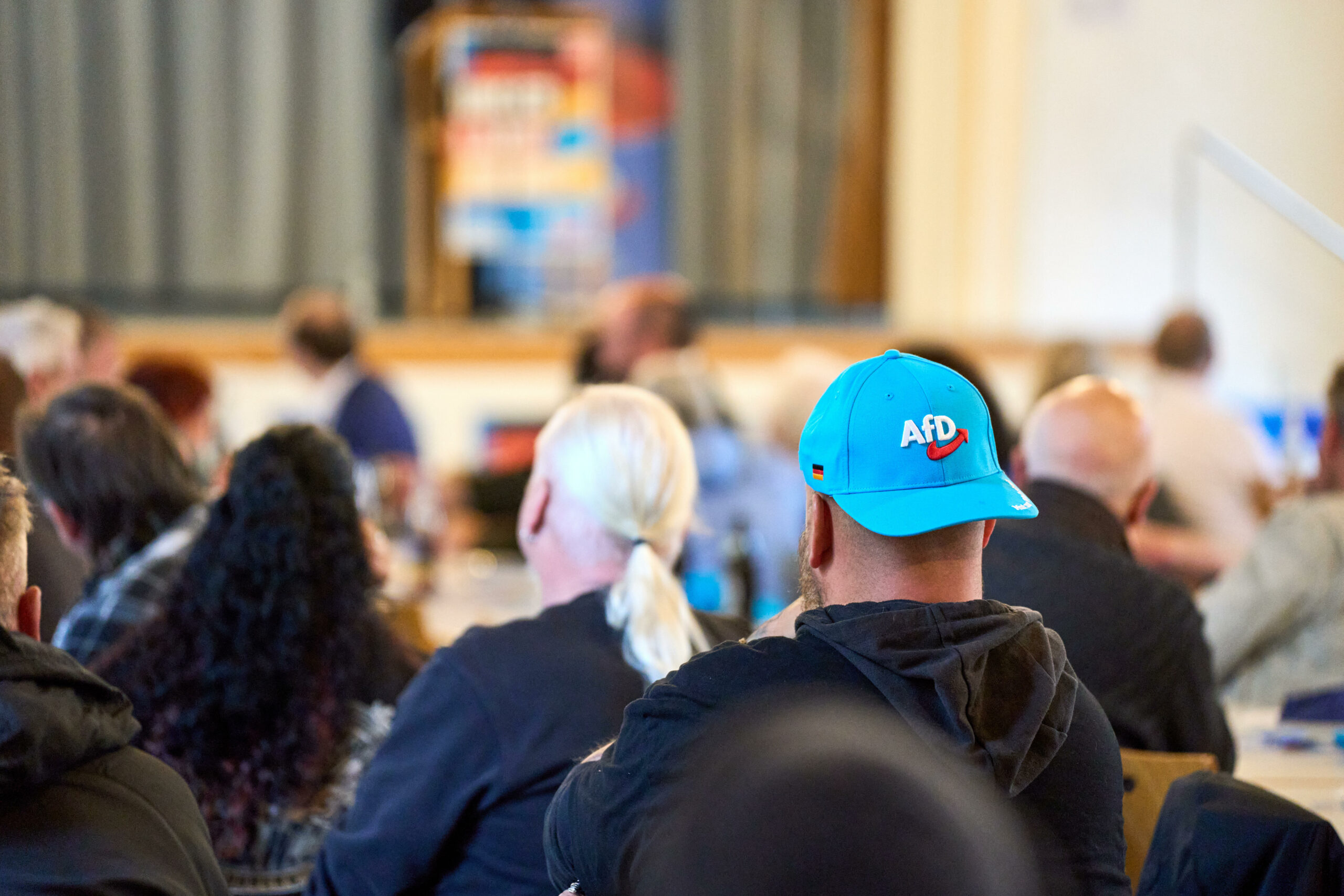 AfD-Wähler bei einer Wahlkampfveranstaltung.
